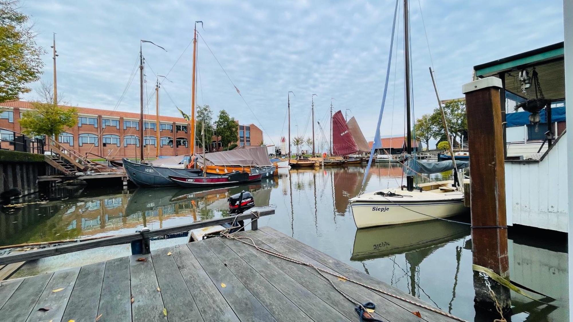 Woonboot 4 Harderwijk Hotel Kültér fotó